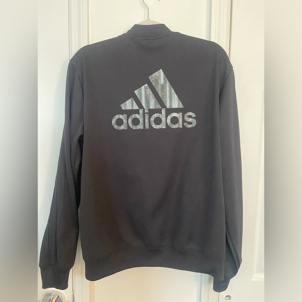 Black men’s Adidas zip up jacket